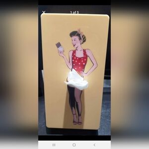 Retro Pin-Up Tissue Box Cover – Yellow and Red Pin Up Doll.